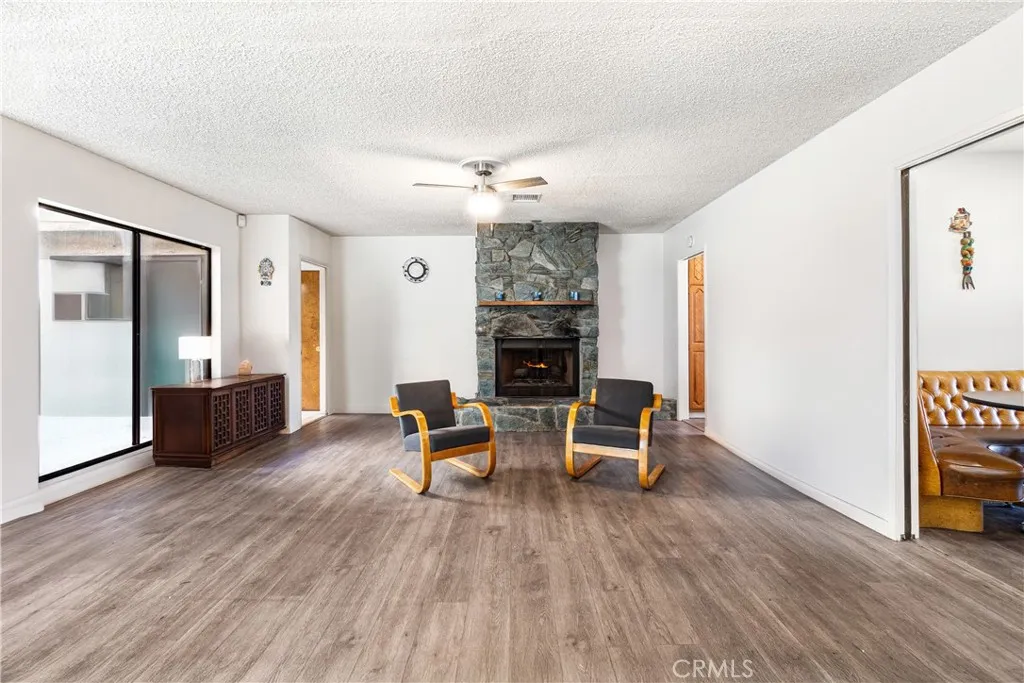 7840 Pioneer Boulevard, Whittier, California 90606 home-pic-5